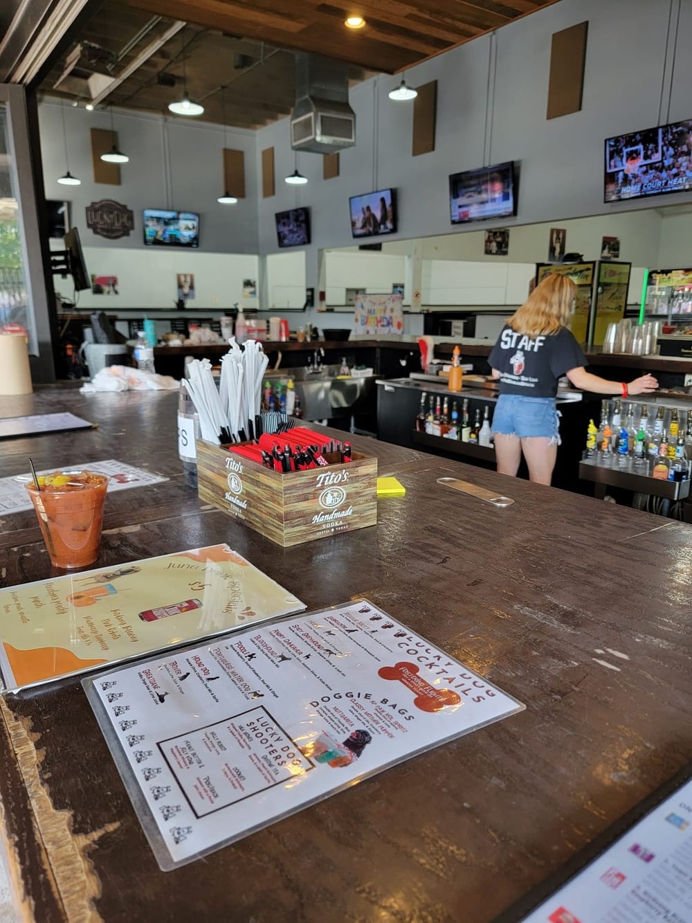 Lucky Dog Bark Bark and Brew, photo 2