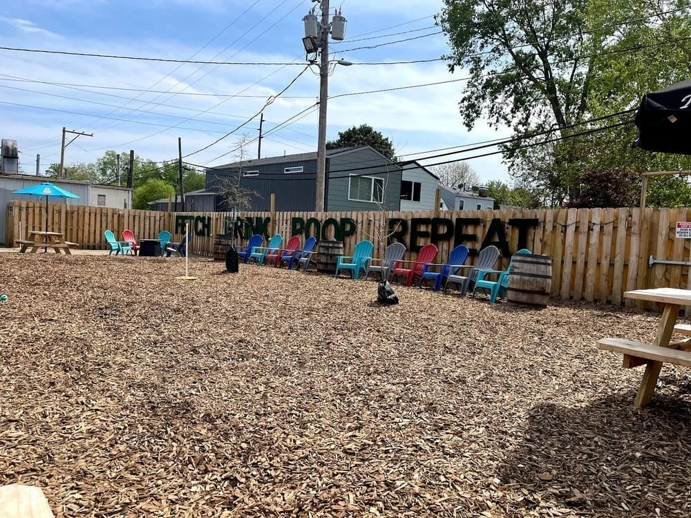 PG&J's Dog Park Bar, photo 2