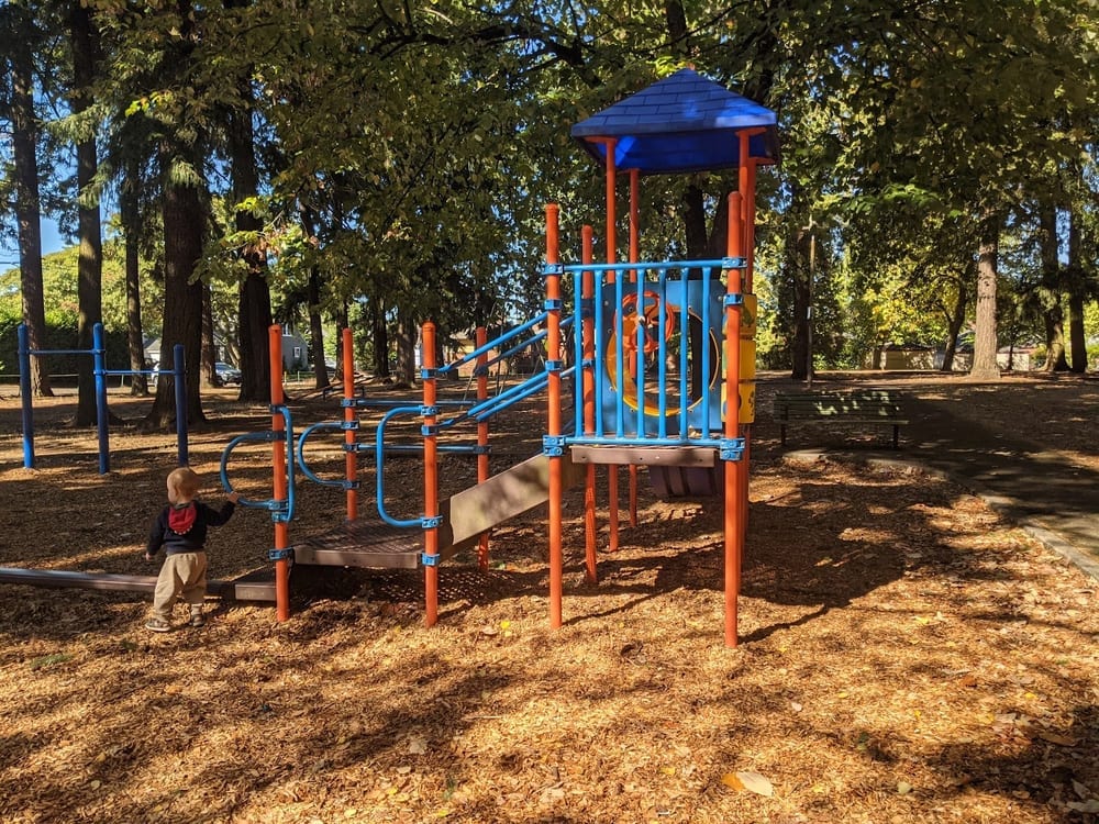 Normandale Park, photo 2