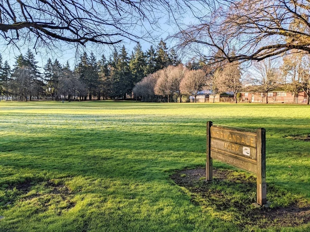 Normandale Park, photo 3